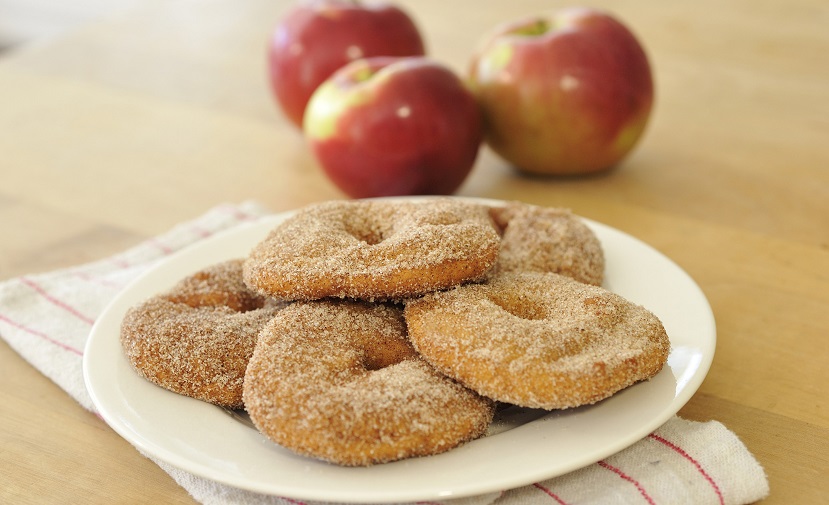 Beignets aux pommes et  la cannelle