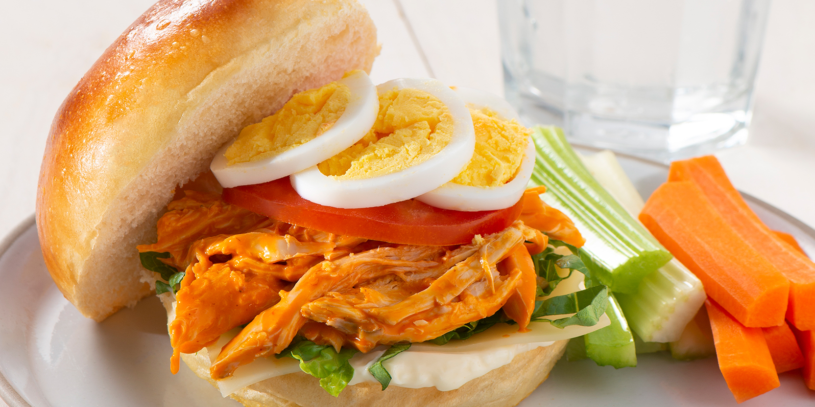 Sandwich Cobb au poulet Buffalo