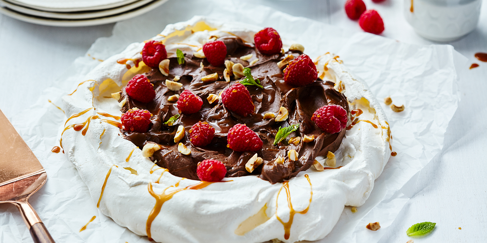 Pavlovas au chocolat et à la noisette