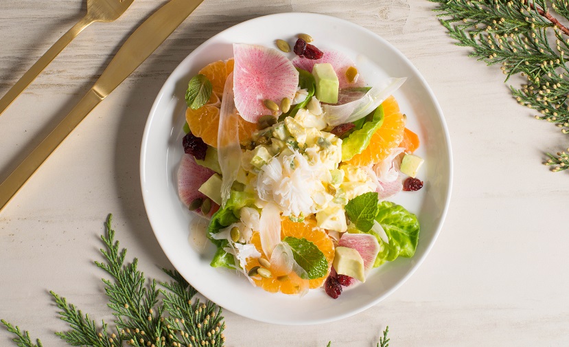 Salade aux œufs et crabe dormeur