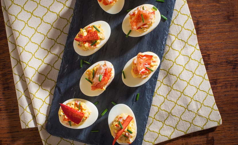Œufs farcis au homard