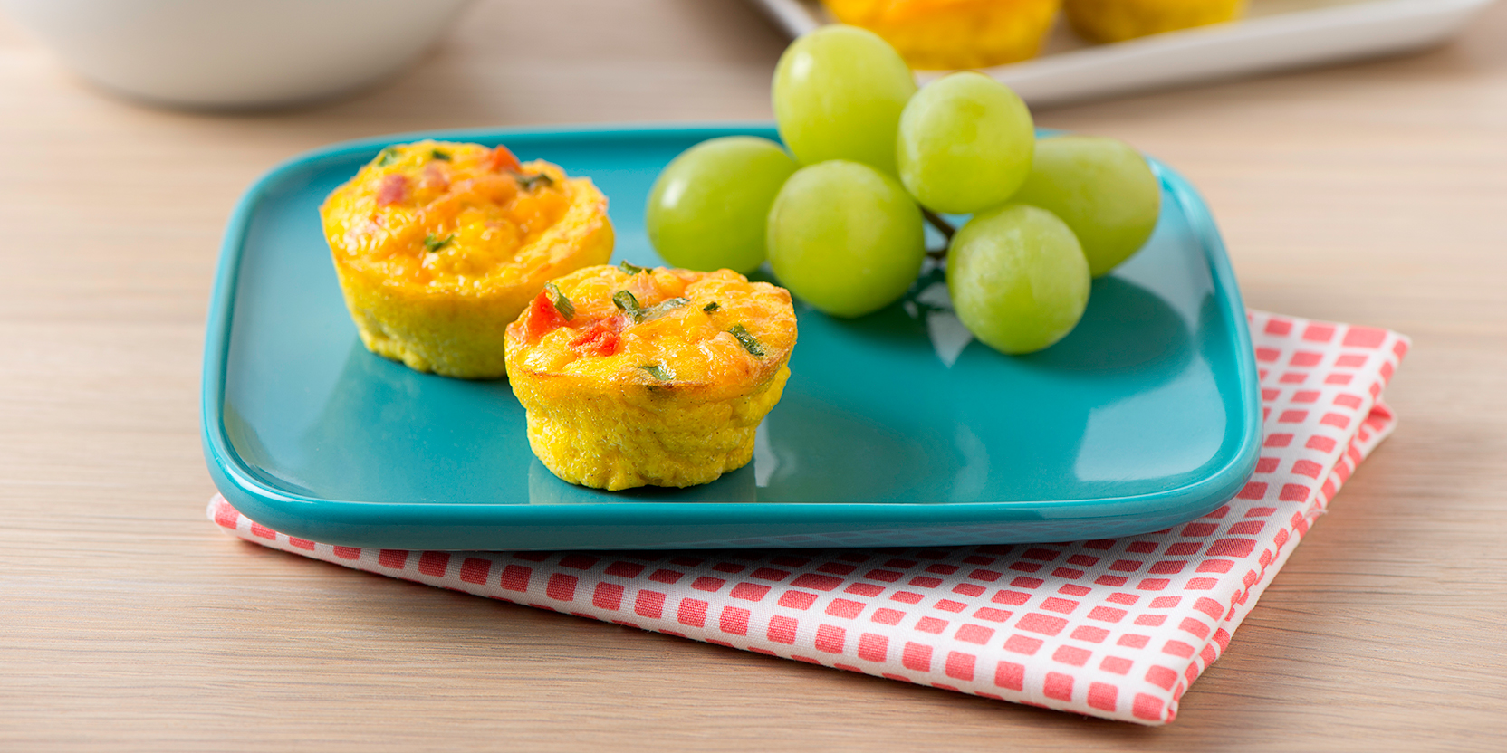 Minifrittatas au jambon et au cheddar