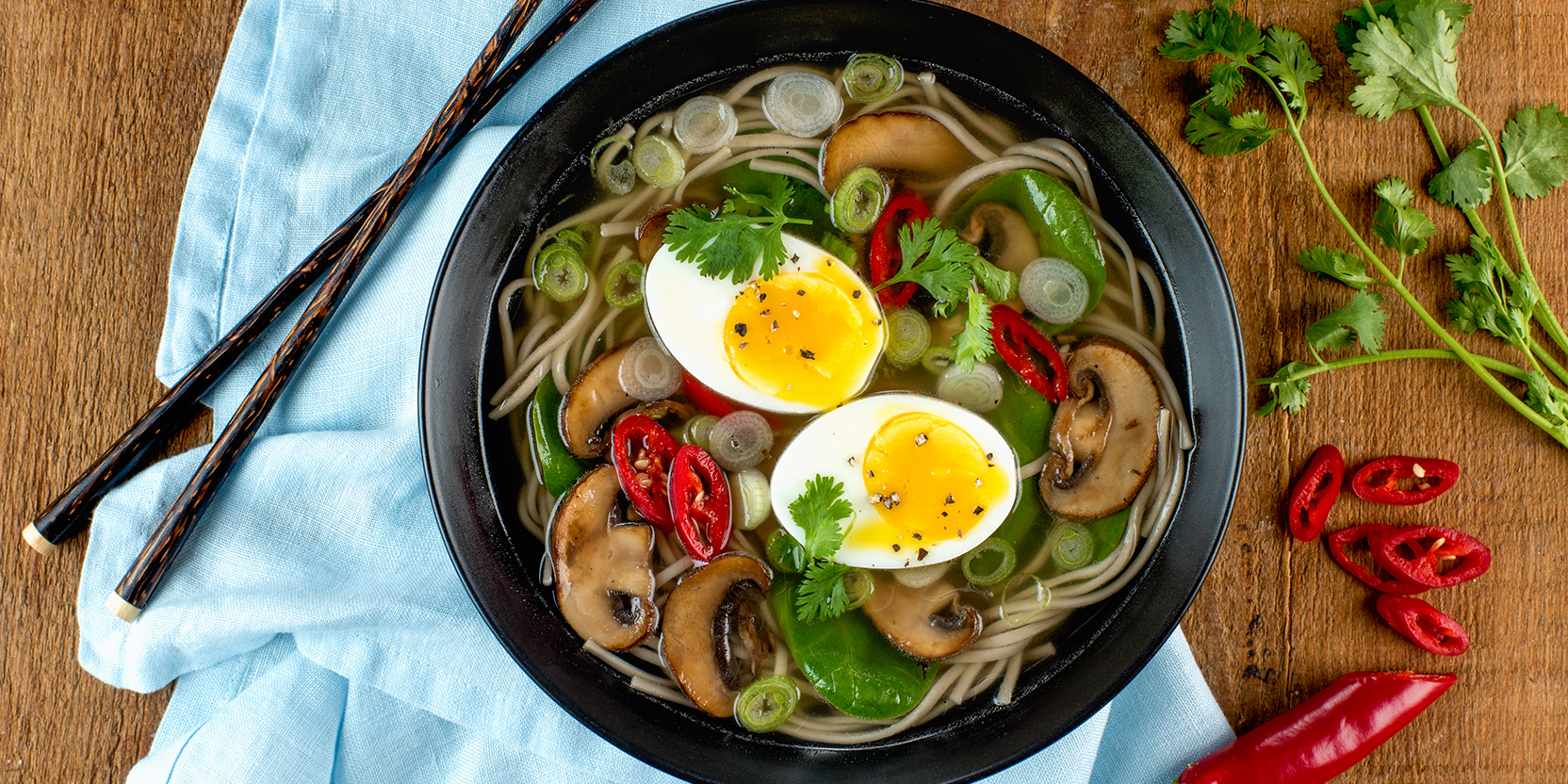 Soupe Aux Nouilles Soba épinards Et Champignons Lesoeufs Ca
