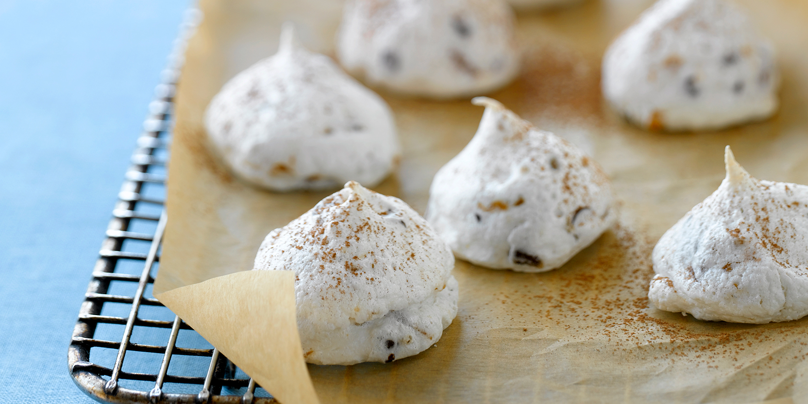 Bouchées de meringue au caramel