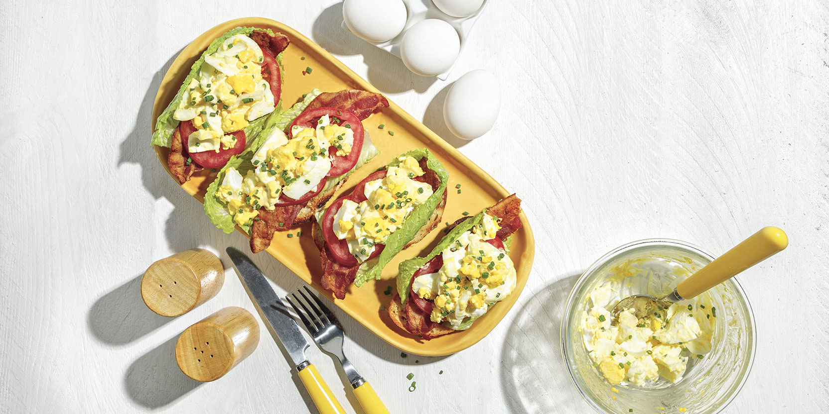 Toasts style croûtons BLT aux œufs